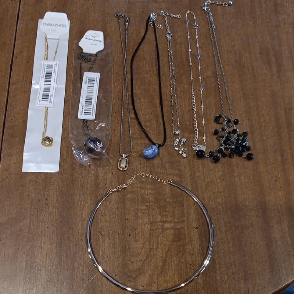 Elegant Goldtone and Silvertone Necklace Set
